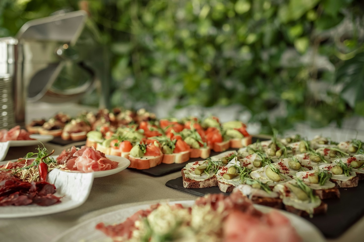 Catering Tips for Stress-Free Indoor Celebrations